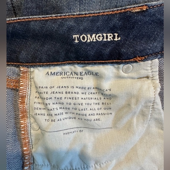 American Eagle Tomgirl Jeans - Picture 7 of 7